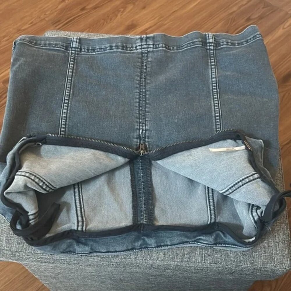 Free People Modern Femme Denim Mini Skirt Size 6 - Picture 8 of 16